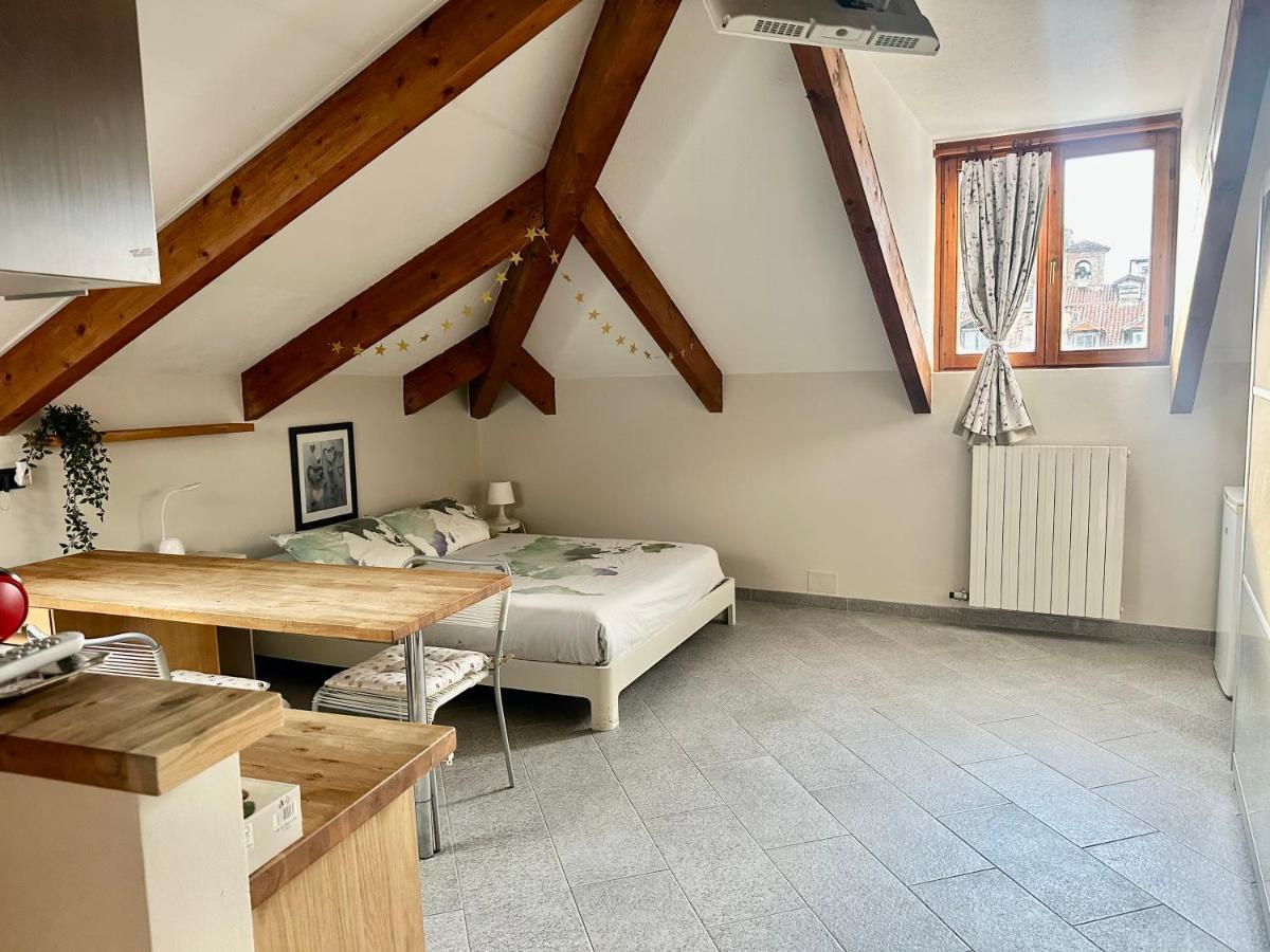 Loft Centro Storico Tommaso Leilighet Torino Eksteriør bilde